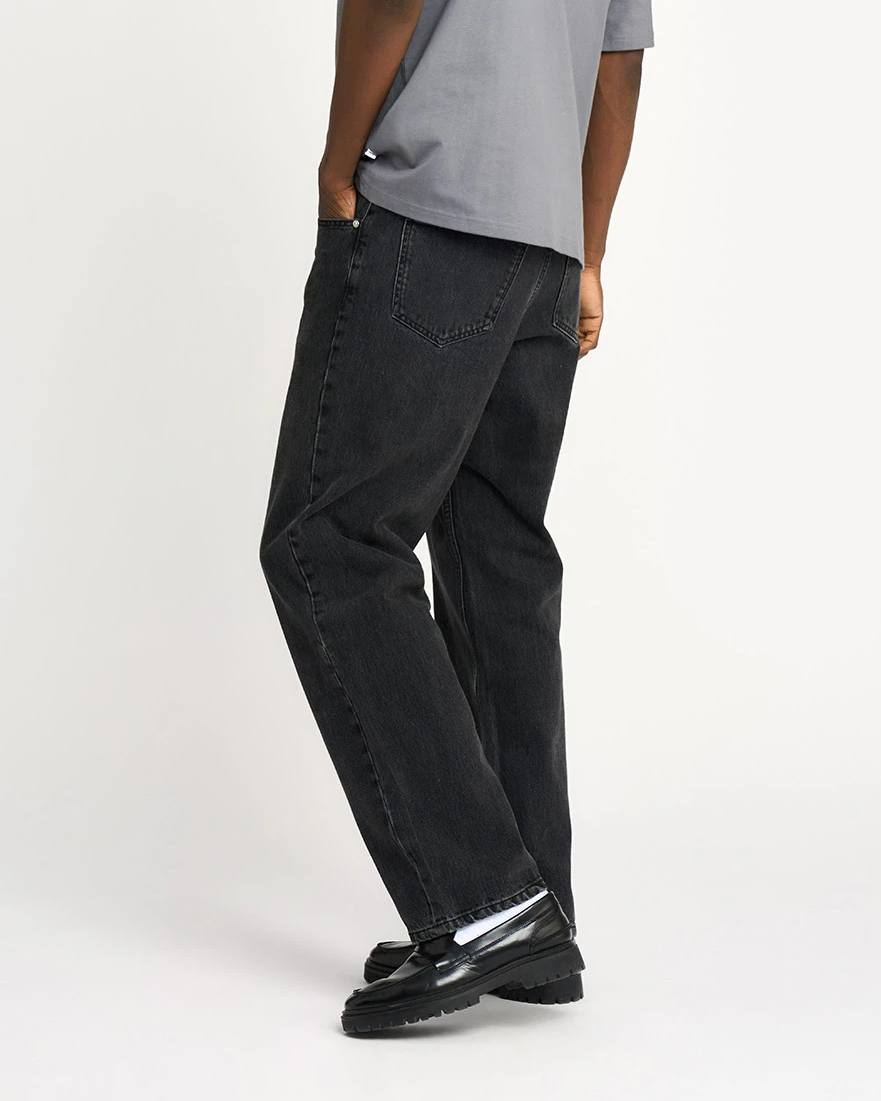 Owen Loose Fit Jeans