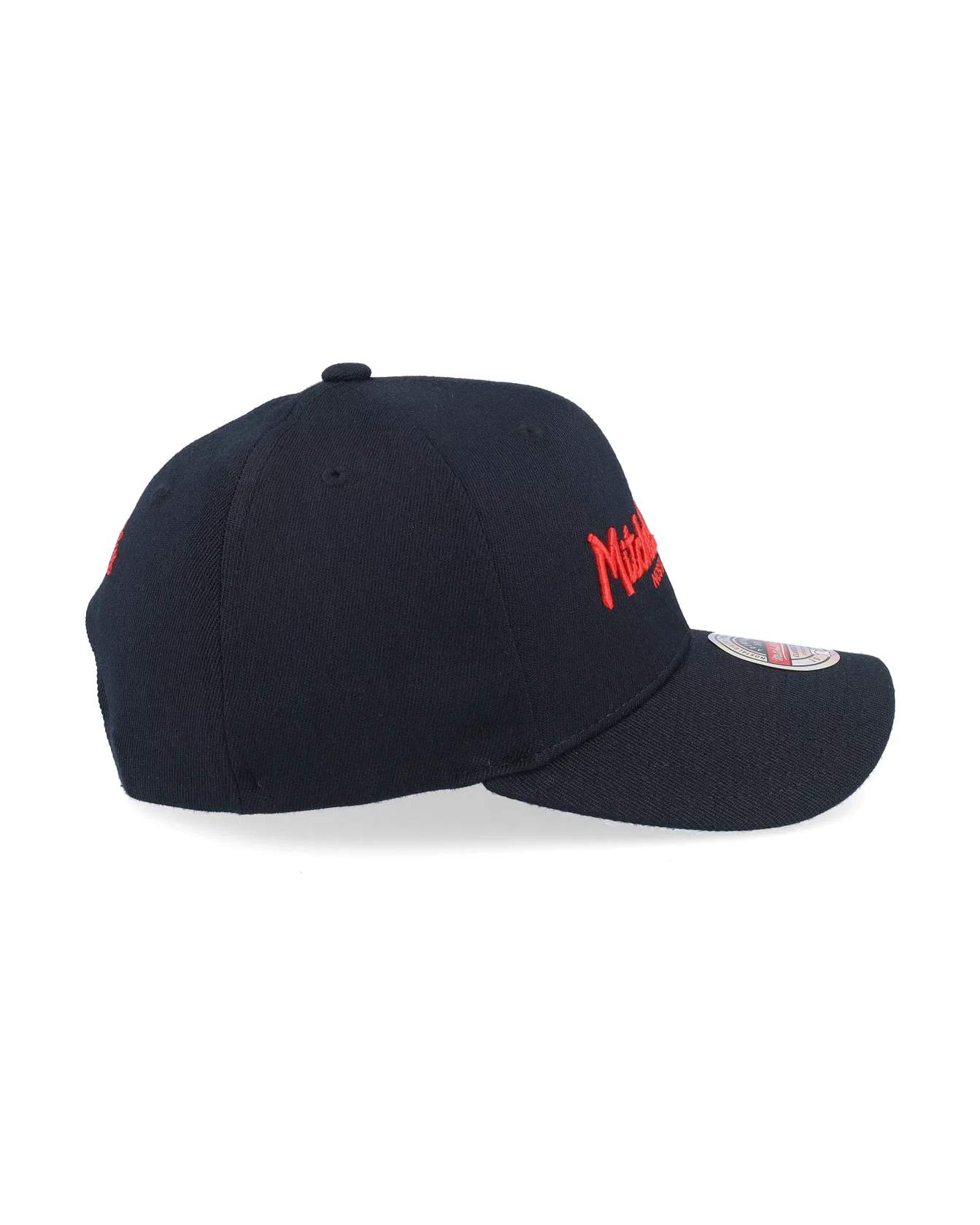 Pinscript Snapback Keps