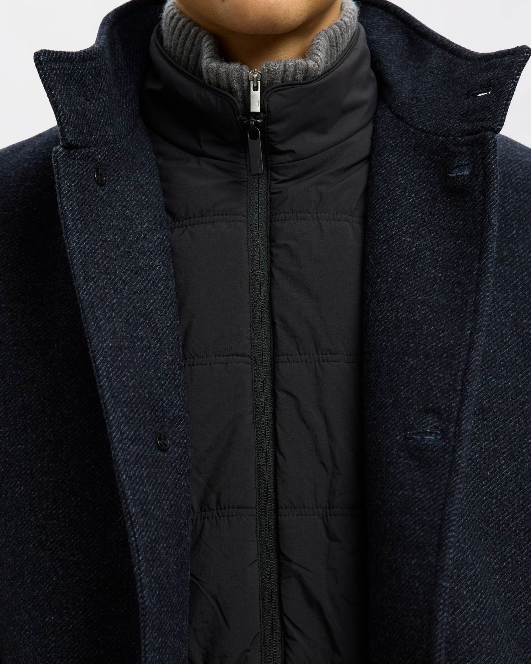 Rainar Wool Blend Rock