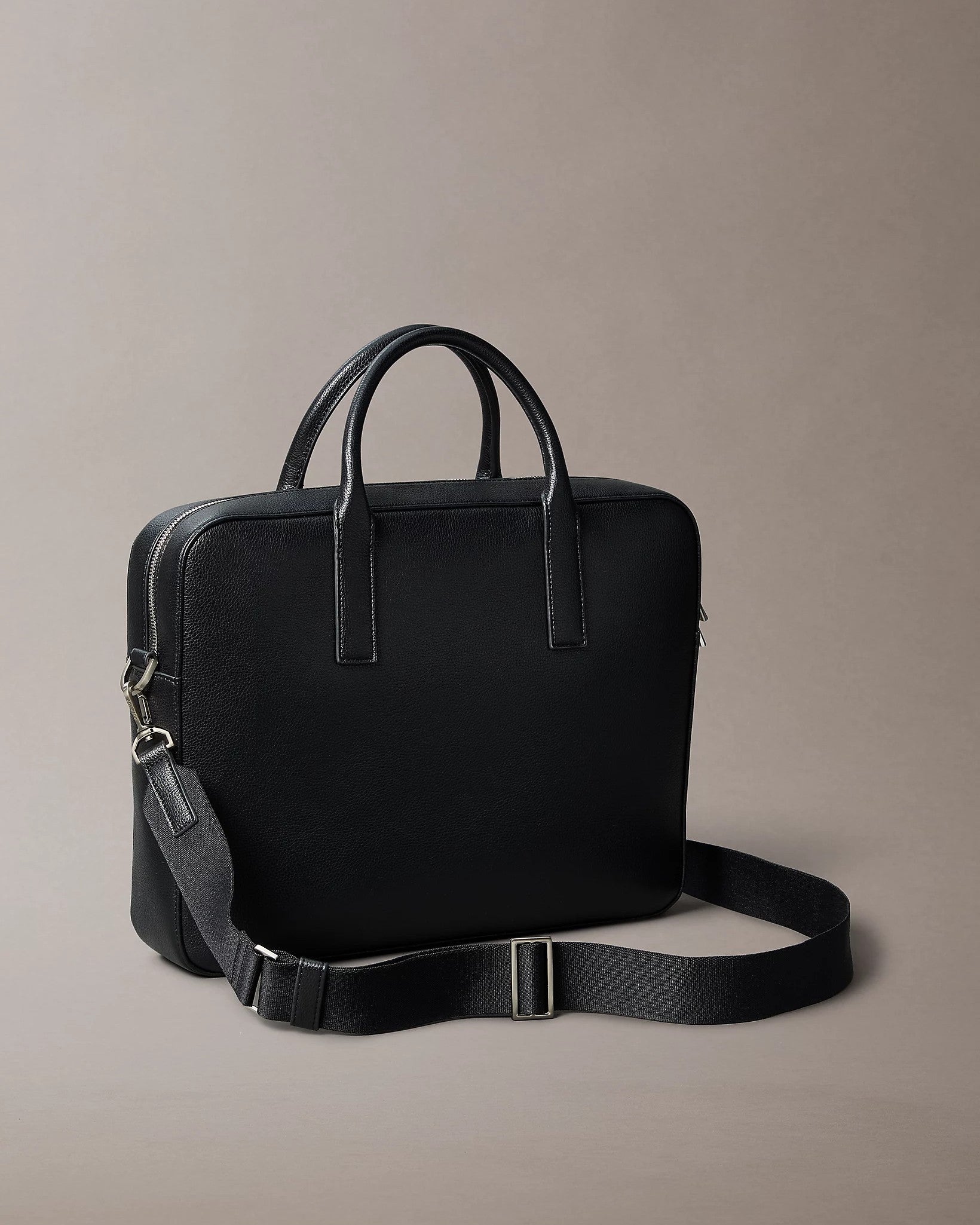 Raised Commuter Väska