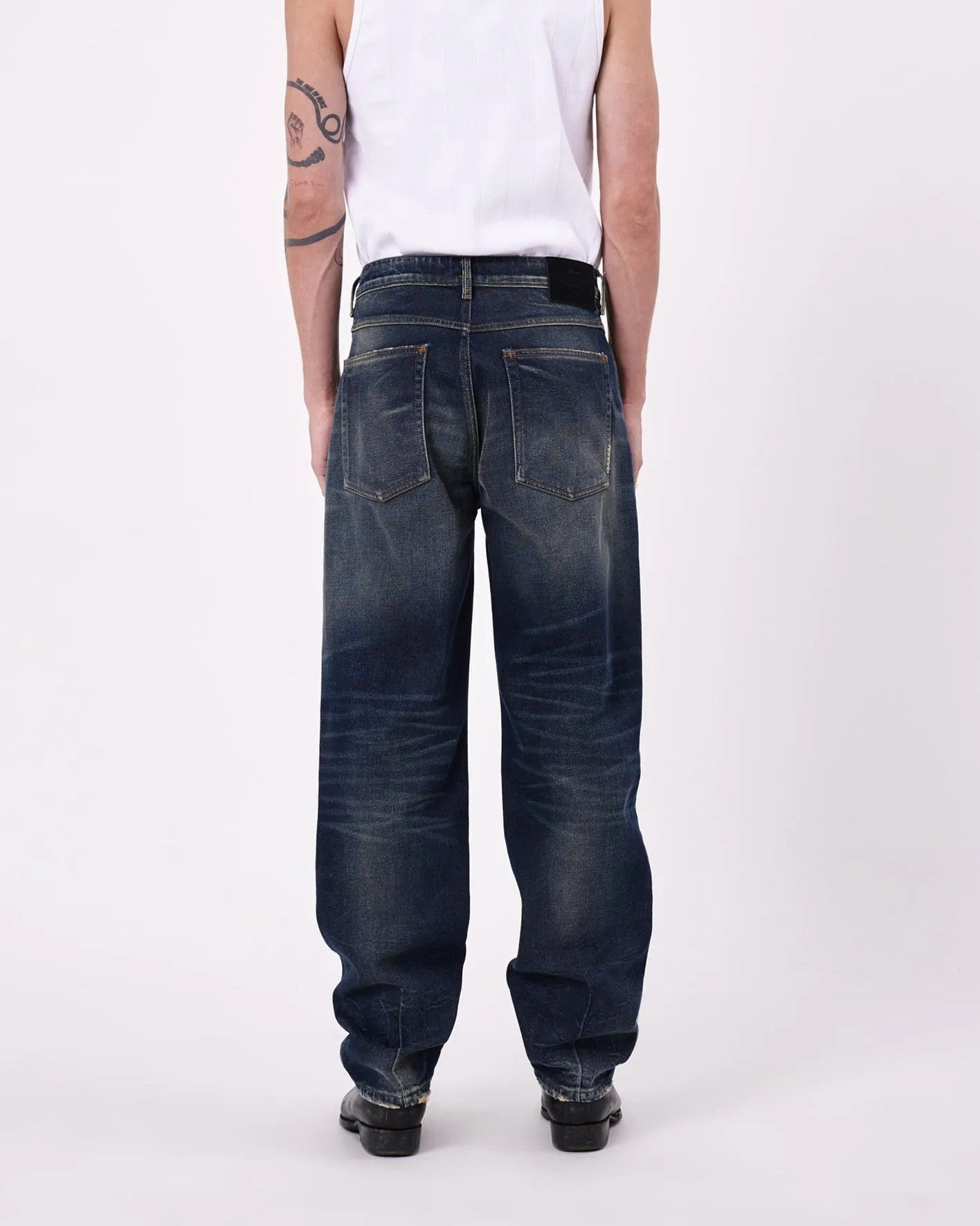 Ray Straight Astoria Jeans