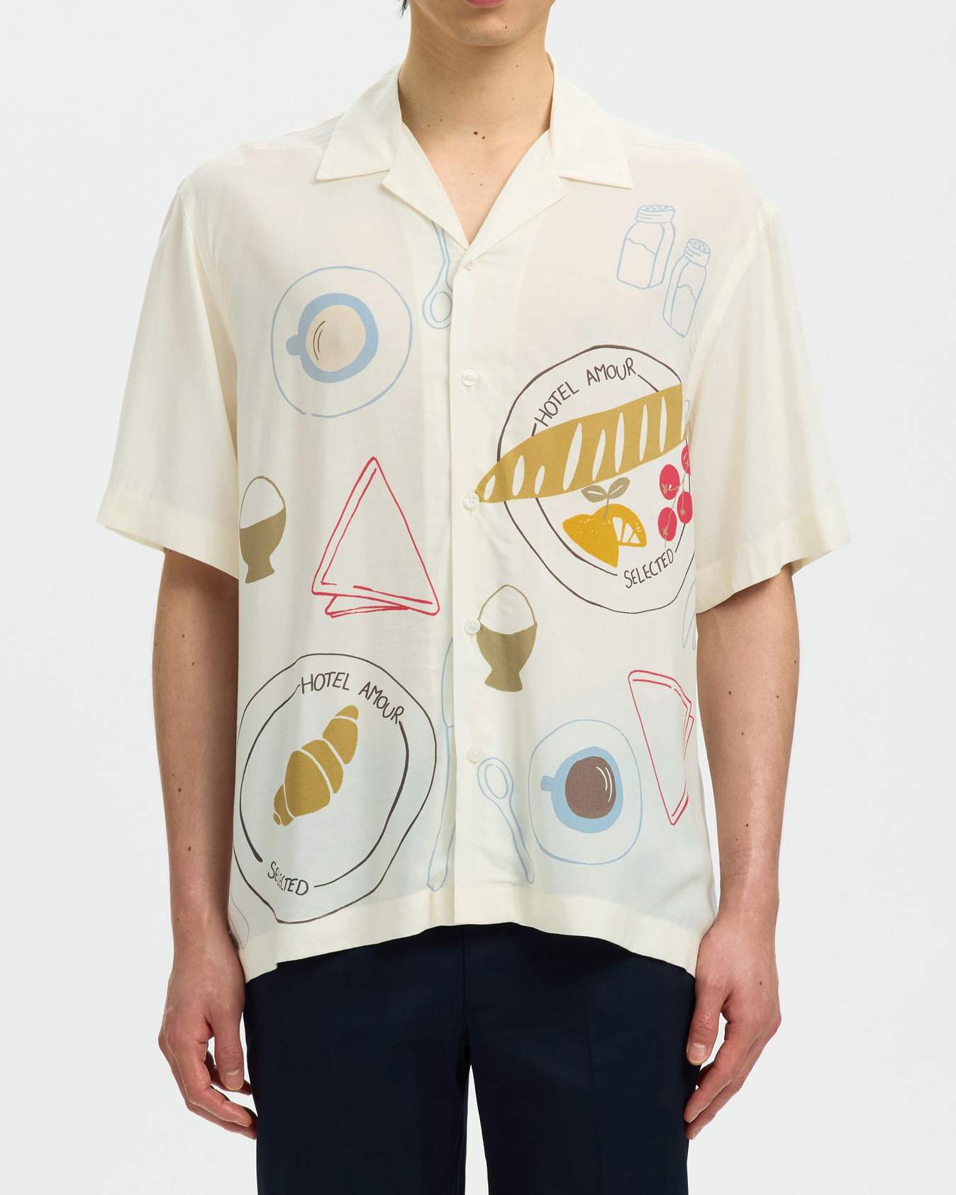 Relax Hotel Amour Print Placement Skjorta - Egret