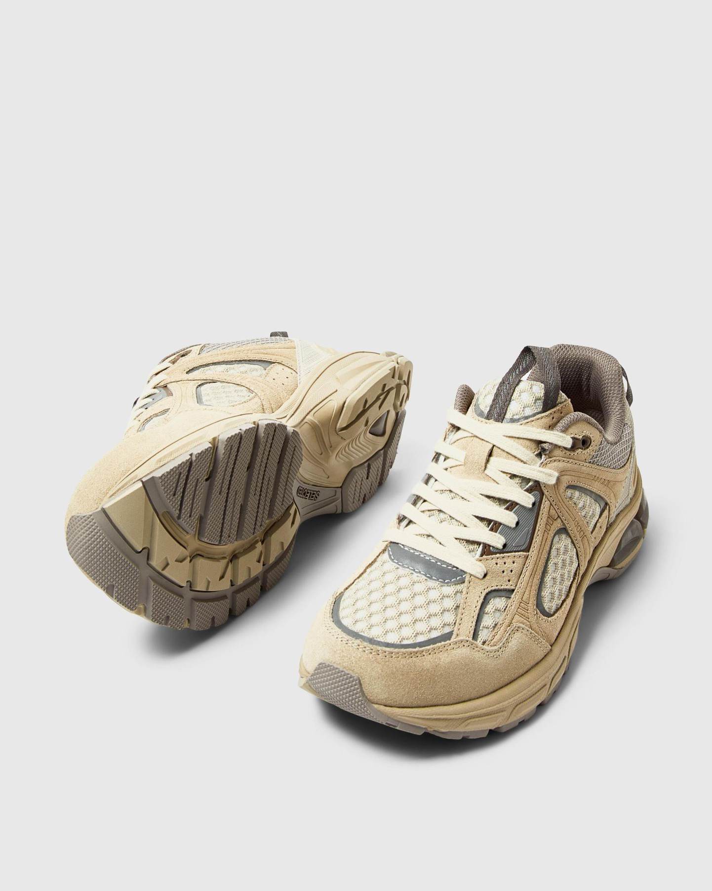 Ronan Sneakers