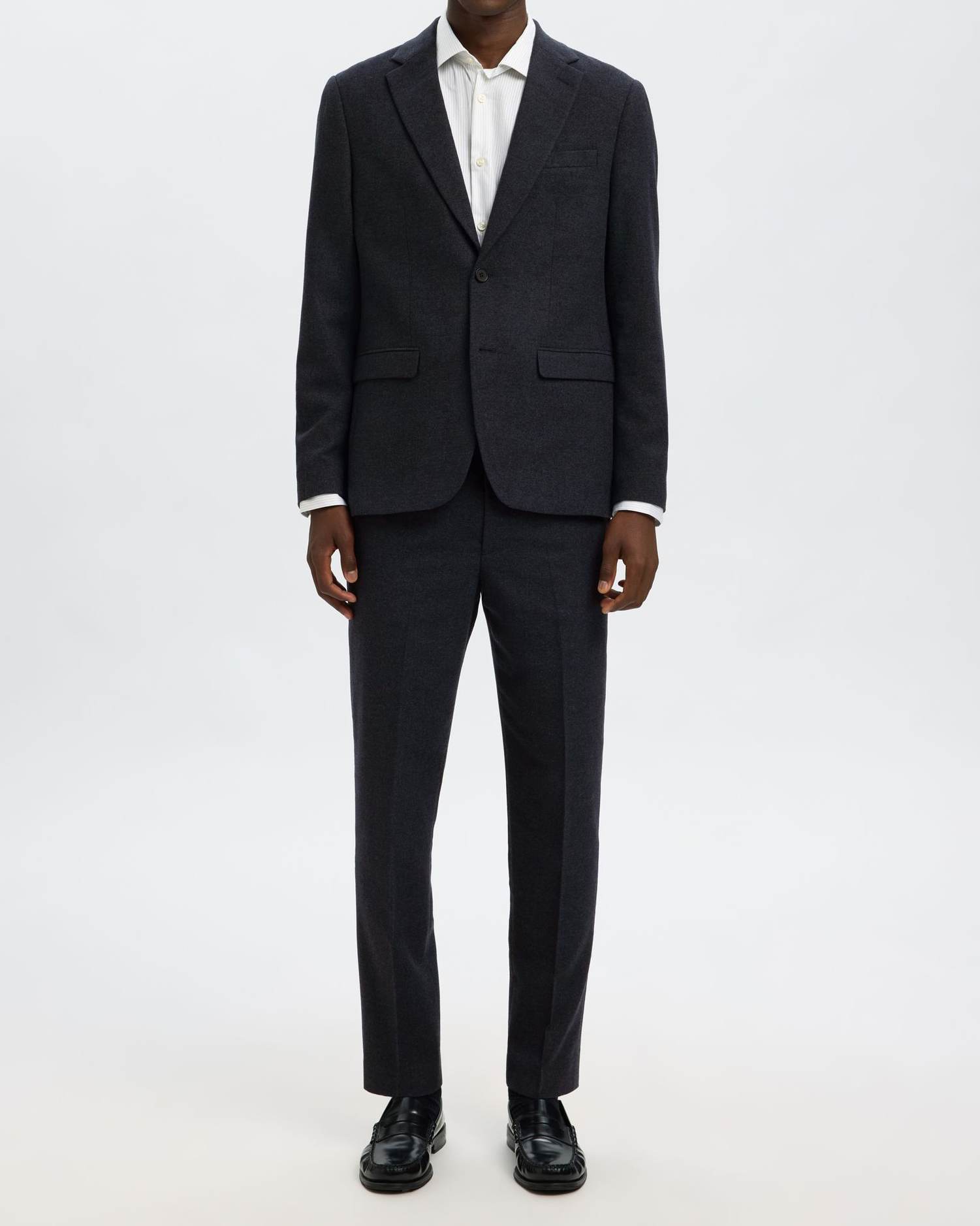 Slim Reed Structure Kavaj