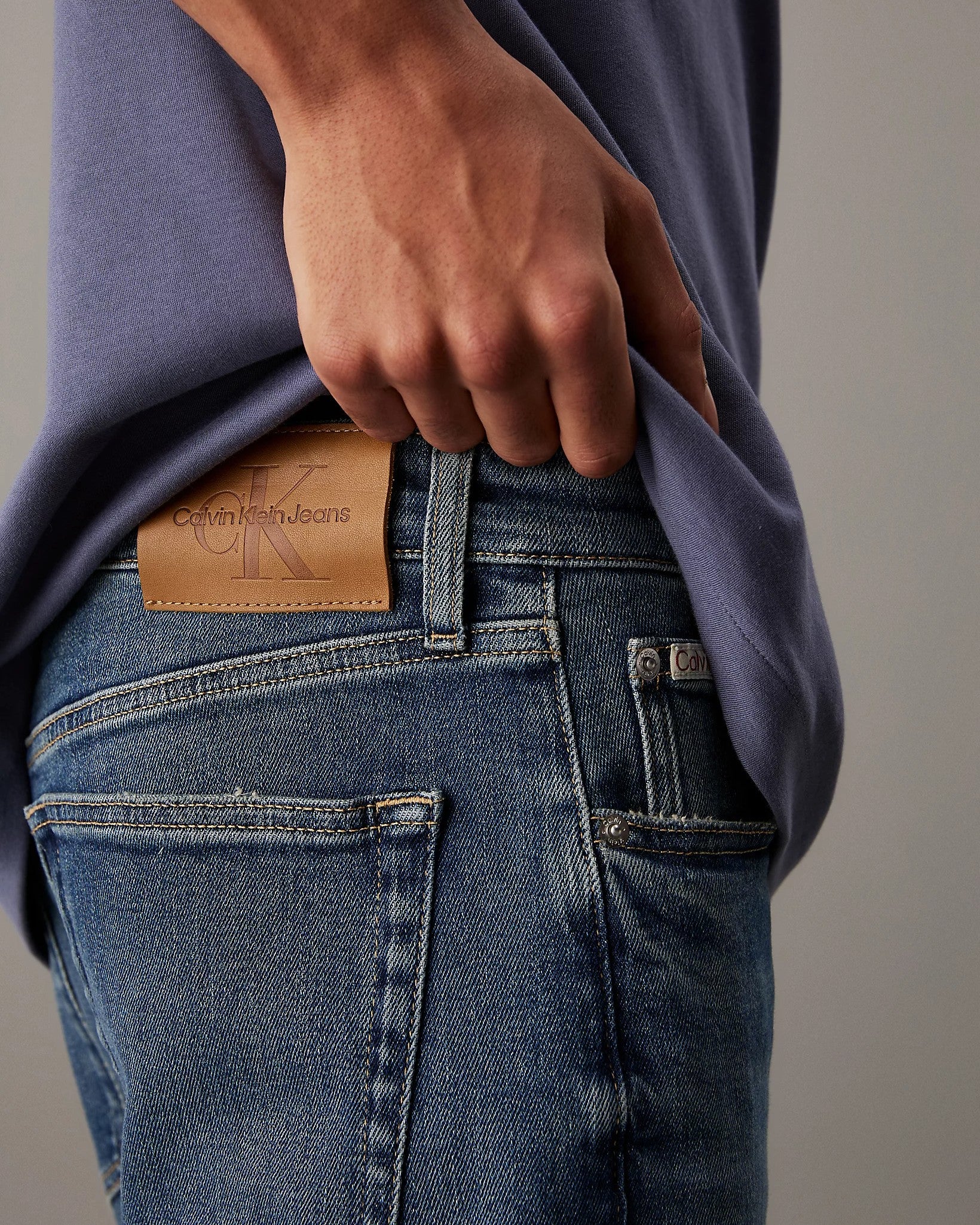 Slim Taper Jeans