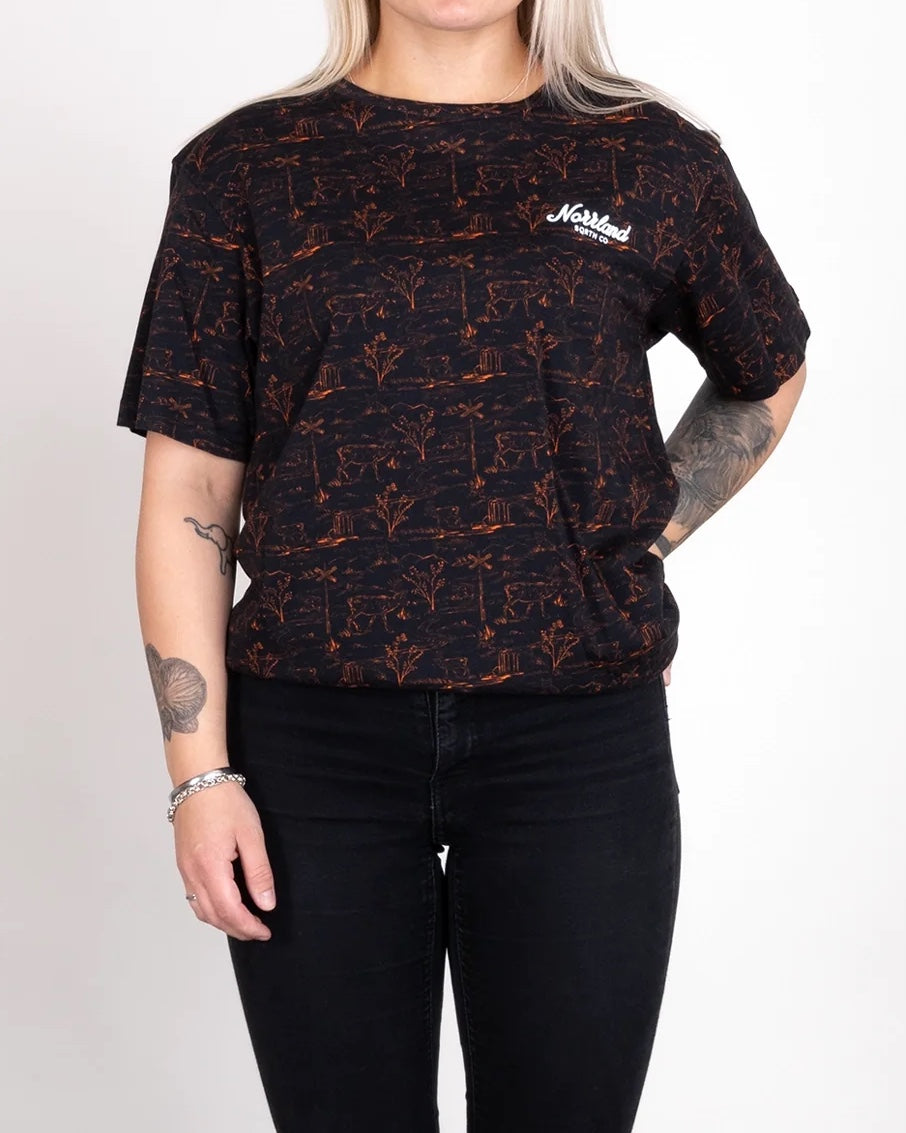 TGN Mini Script Fjälljock T-Shirt