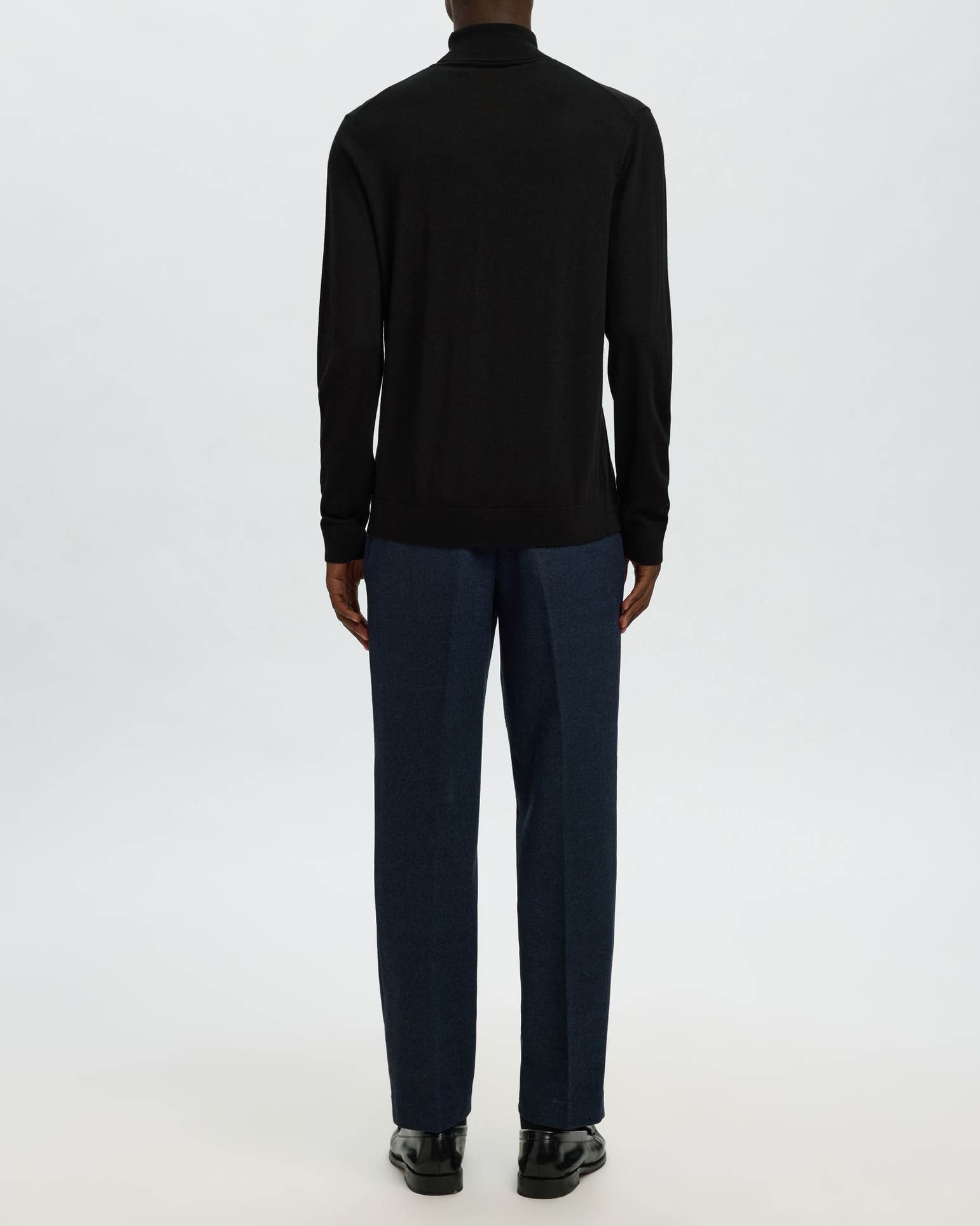 Tray Knit Merino Roll Neck Tröja